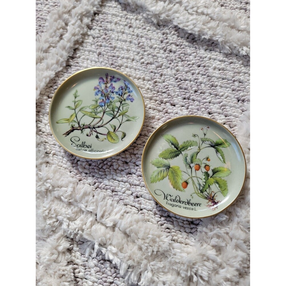 Vintage Kaiser Porcelain 4" Trinket Dish/Wall Decor